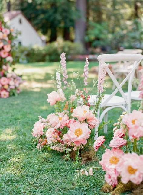 Faux Flower Arch Wedding, Wedding Flowers For Ceremony, Floral Wedding Aisle Decorations, Wedding Aisle Markers Flowers, Small Garden Ceremony Wedding, Wedding Ceremony Aisle Florals, Wedding Ceremony Florals Ground, Wildflower Aisle Decor, Wedding Ceremony Arrangements