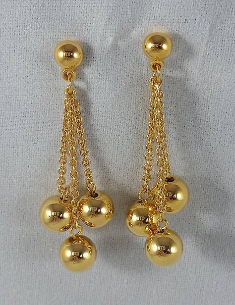 Avon 'Golden Cluster Dangle Earrings' ~ 1990 Journals Stickers, Gold Earrings For Kids, Gifts For Halloween, New Gold Jewellery Designs, Modern Gold Jewelry, Gold Earrings Wedding, Gold Jewelry Simple Necklace, Gold Bridal Earrings, Gold Jewelry Stores