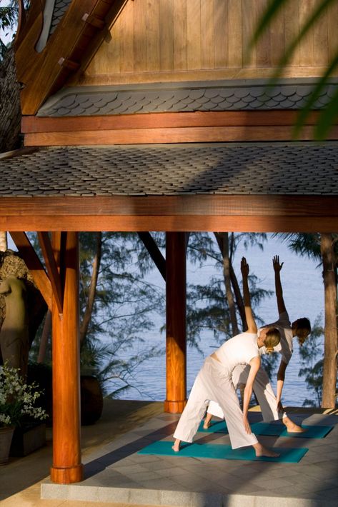 Image: two women doing yoga in a traditional Thailand wooden hut, overlooking the ocean. Thailand Luxury, Health Resort, Wellness Resort, Spa Retreat, Travel Magazine, Best Health, Rest And Relaxation, Koh Samui, Lip Service