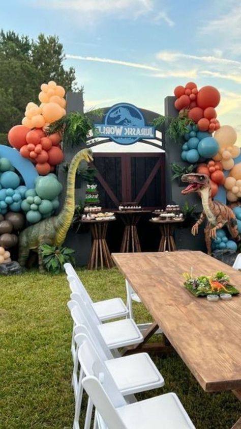 Dinasour Party Theme Ideas, Dinosaur Party Backdrop, Trex Birthday, Jurassic World Party, Dinosaur Birthday Party Ideas, Jurassic Park Birthday Party, Party Elements, Jurassic Park Party, Dinosaur Birthday Theme