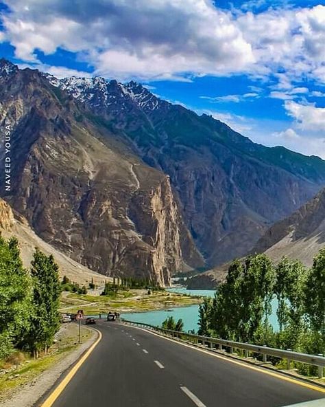 Karakoram Highway and Attabad Lake.  Shared by Naveed Yousaf  #AttabadLake #KarakoramHighway #IGPK #Pakistan Attabad Lake, North Pakistan, Pakistan Aesthetic, Pakistan Pictures, Karakoram Highway, Safest Places To Travel, Hunza Valley, Wonder Of The World, Pakistan Travel