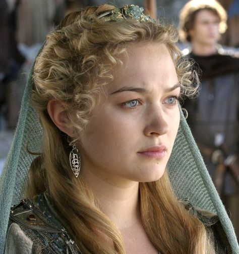 Period Drama Face Claims, Targaryen Fancast, Targaryen Face Claim, Asoiaf Oc, Targaryen Family Tree, Tristan Isolde, Helaena Targaryen, Princess Of Spain, Medieval Woman