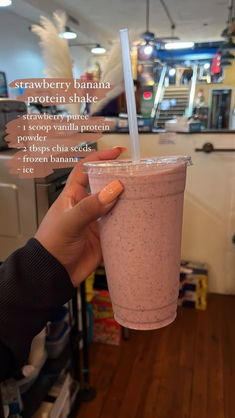 Protein Drink Recipes, Protein Milkshake, Protein Shake Smoothie, Easy Healthy Smoothies, Smoothie Recipes Healthy Breakfast, Protein Smoothie Recipes, Smoothie Drink Recipes, Refreshing Drinks Recipes, Detox Drinks Recipes