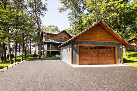 Modern Lakeside Cabin - Diamond Kote® Building Products Diamond Kote Siding, Engineered Wood Siding, Siding Styles, Siding Ideas, Victorian Exterior, Greek Revival Home, Wood Cabin, Siding Trim, Lakeside Cabin