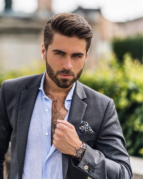 Fresh Fall Looks: 20 Trendy Side Part Hairstyles for Men 2023 - mens-club.online Mens Hairstyles Short Sides, Side Part Men, Short Sides Long Top, Spikey Hair, Side Part Haircut, Mens Pomade, Side Part Hairstyles, Mens Hairstyles Medium, Mens Hairstyles Thick Hair