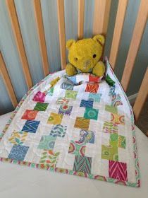 Building Blocks Quilt Pattern, Building Blocks Quilt, Charm Pack Patterns, Charm Square Quilt, Charm Pack Quilt, Mini Building, Charm Pack Quilts, Kids Quilts, Quilt Modernen