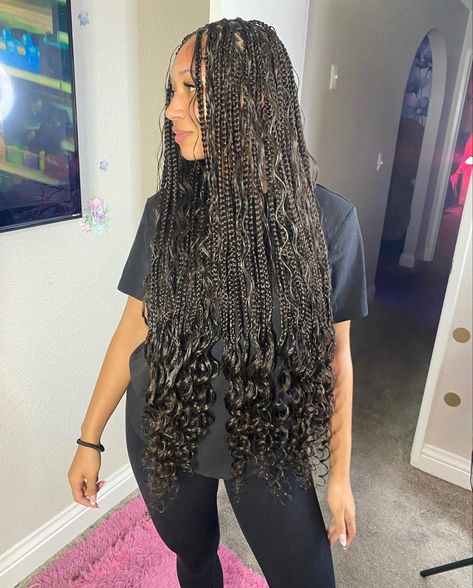 Sengalese Twists, Hairstyle 2023, Small Knotless, Cute Braided Hairstyles, Hairstyle Inspo, Braided Hairstyles For Teens, Braids Hairstyles Pictures, Cute Box Braids Hairstyles, Quick Braided Hairstyles