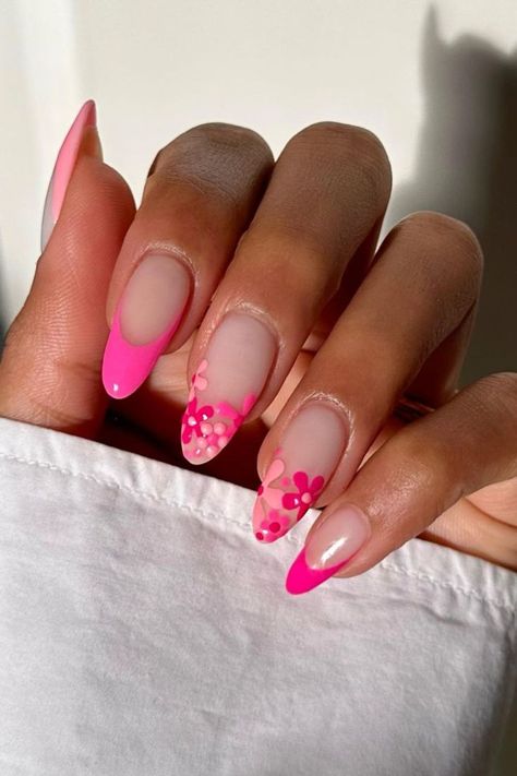 Pink Flower Nails, Barbie Pink Nails, Barbie Nails, Easter Nail Designs, Hot Pink Nails, Summery Nails, White Nail, Easter Nails, Nagel Inspo