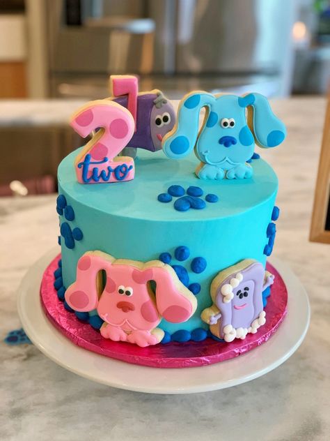 A Clue A Clue Look Whos 2, Blues Clues Birthday Decorations, Blue Clues Birthday Cake, Blues Clues Cake 1st Birthdays, Blues Clues Birthday Party Ideas, Blues Clues Second Birthday Party, Blues Clues 2nd Birthday Party Girl, Blues Clues Birthday Party Girl, Blues Clues Cupcakes