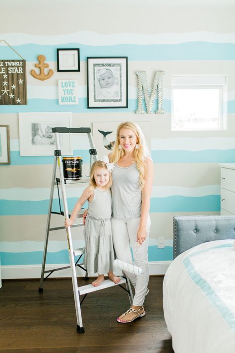 Beach Theme Wall Paint, Bnb Ideas, Ocean Themed Bedroom, Beach Wall Murals, Beach Mural, Diy Paint Projects, Room 2023, Diy Beach, Beach Room