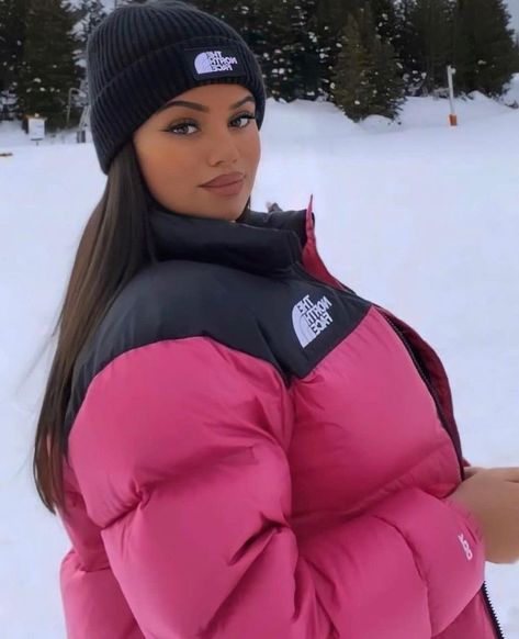 Pink puffer jacket outfit