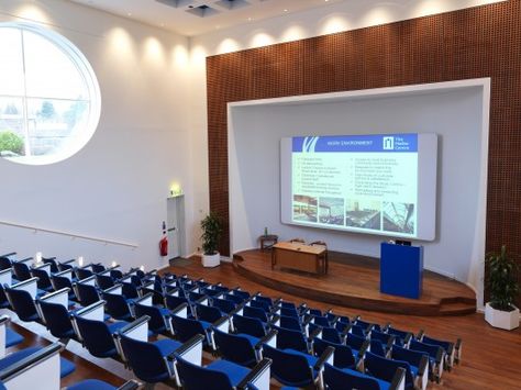 Small lecture hall | auditorium | lecture theater design concept. Lecture Hall Design, Game Room Design Ideas, Lecture Room, Meeting Hall, Auditorium Design, Lecture Hall, Lectures Room, Office Game Room, Lecture Theatre