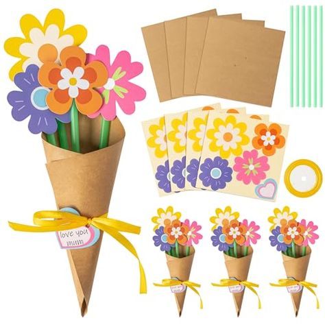 Engaging Craft for Kids: BeYumi 24Pcs Mother's Day Flower Bouquet Craft offers an enjoyable DIY expe Make Your Own Flower Bouquet, Flower Bouquet Craft, Bouquet Craft, Framed Flower Art, Art & Craft Kit, Mothers Day Crafts For Kids, Diy Mothers Day Gifts, Card Making Supplies, Kraf Diy