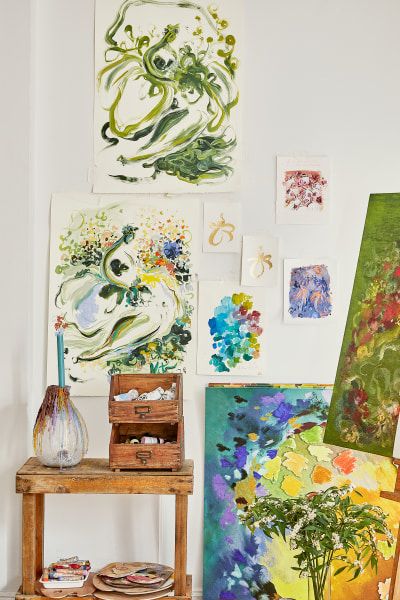 Katie Rodgers, Painting Corner, Nyc Office, Art Studio Space, Nyc Tours, Tiny Art, Paper Fashion, Creative Workspace, Work Spaces