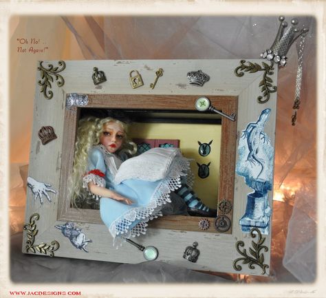 Growing Alice (Alice in Wonderland) by Jennifer Sutherland Alice In Wonderland Diorama Diy, Alice In Wonderland Sculpture, Alice In Wonderland Clipart, Alice In Wonderland Crafts, Alice In Wonderland Room, Alice In Wonderland Doll, Alice In Wonderland Decorations, Room Box Miniatures, Disney Room Decor