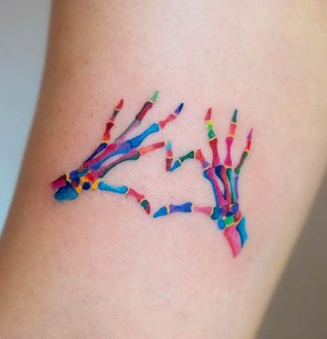 Colorful Skeleton Tattoo, Skeleton Hand Heart Tattoo, Skeleton Heart Tattoo, Tattoos Fine Line, Small Colorful Tattoos, Black Heart Tattoos, Twin Tattoos, Heart Tattoo Wrist, Line Tattoo Ideas