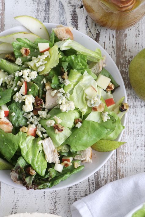 Blue Cheese Salad Recipes, Pear And Blue Cheese Salad, Blue Cheese Chicken, Blue Cheese Crumbles, Apple Cider Vinaigrette, Cider Vinaigrette, Blue Cheese Salad, Perfect Salad, Homemade Apple Cider