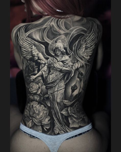 Details, Ebbs and Flows🌫️ Full Back Piece by Lead Artist @estebanrodriguez.art  For Inquiries Follow the Link in Bio and Book a Free Consultation today! . . . #toronto #tattoo #artist #torontotattooartist #tattoolife #torontolife #torontotattooshop #tattoostudio #realism #realismtattoo #torontolife #tattoodesign #torontotattoos #heartlessink #inklife #tattooinspiration #tattooideas #fyp #fypage Large Back Tattoos For Women, Bibi Tattoo, Toronto Tattoo, Black Girls With Tattoos, Back Piece, Toronto Life, Back Tattoo Women, Realism Tattoo, Back Pieces