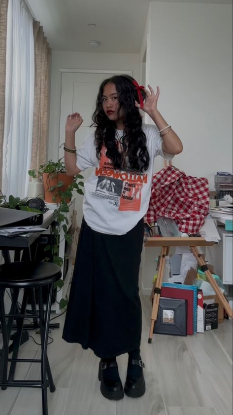 ootd, long skirt, long black skirt, outfit inspo, graphic tee, chunky platfrom heels, headphones, ribbon bows, jewelry, outfit of the day, school outfits, outfit idea, alternative fashion, academia, urban outfitters, madden girl, SoCal, nyc, orange, black, alt fashion, style, witchy Long Skirts And Graphic Tees, Long Skirt Tee Shirt Outfits, Long Skirt Band Tee, T Shirt Long Skirt Outfit, Long Skirt T Shirt Outfit, Long Skirt Big Shirt, Maxi Skirt Tshirt, Long Skirt Tshirt Outfit, Graphic Tee Skirt Outfits