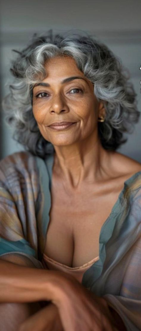 Old Lady Portrait Photography, Old Women Face Claim, Older Women Face Claims, Older Female Face Claims, Older Woman Face Claim, Middle Aged Woman Aesthetic, Old Woman Aesthetic, Old Black Lady, Middle Aged Black Woman