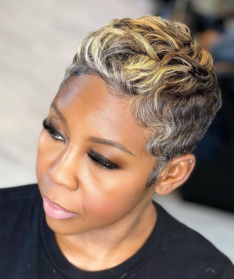 Image 1 of 1 Natural Blonde Short Hair, Fall Short Hairstyles, Fall Hair Colors For Black Women, Short Pixie Cut Black Women, Short Hair Ombre, Hair Color For Black Women, Pixie Hairstyles For Black Women, Hair Stars, Short Hairstyles For Black Women