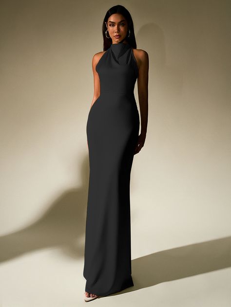 Long Skirt Design, Winter Wedding Guest Outfit, Classy Black Dress, Wedding Guest Outfit Winter, Black Dresses Classy, Bodycon Maxi Dress, Maxi Dress Outfit, Bodycon Style, Elegant Sandals