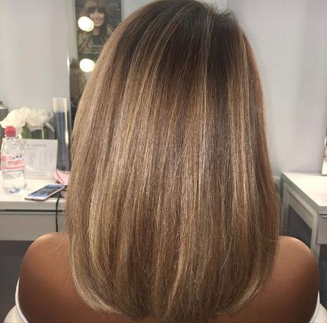 Hair Inspo Brown, Blonde Natural Hair, Blonde Hairstyles, Dyed Hair Inspiration, Colored Curly Hair, Dyed Natural Hair, Honey Blonde Hair, Pretty Hair Color, Hair Color And Cut