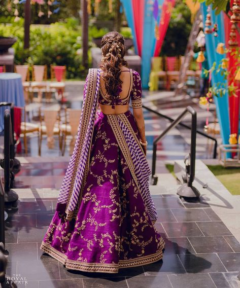 Rawsilk Lehangas, डिजाइनर कपड़े, Purple Lehenga, Half Saree Lehenga, Wedding Lehenga Designs, Lehnga Dress, Designer Bridal Lehenga, Indian Bridal Lehenga, Half Saree Designs