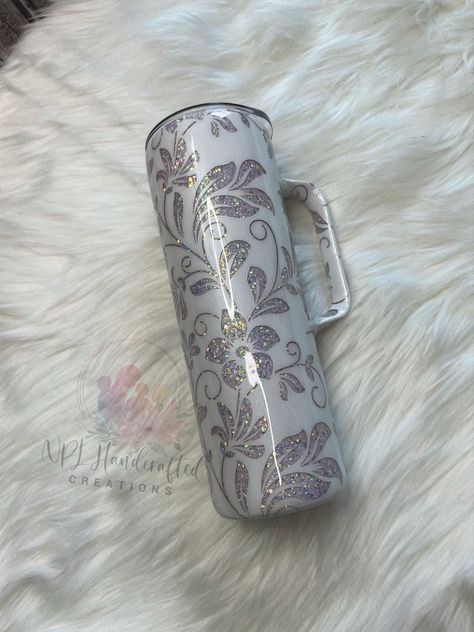 Peek A Boo Tumbler Ideas, Peak A Boo Tumbler, Peek A Boo Epoxy Tumbler, Cheetah Print Peekaboo Tumbler, Peekaboo Tumbler, Peak A Boo, Tumbler Inspiration, Epoxy Projects, Epoxy Cups