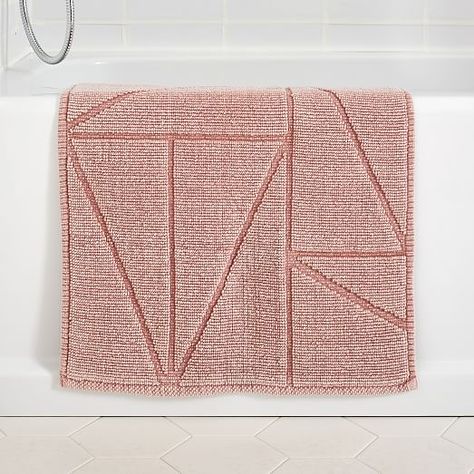 Earthy Pink, Kitty Room, Pink Bath Mat, Pink Baths, Uni Room, Brown House, Striped Shower Curtains, Future Apartment, Bathroom Bath