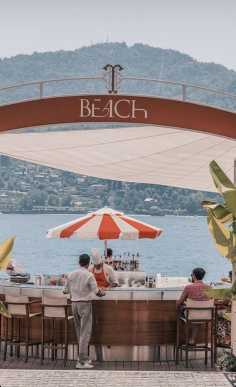 Italian Beach Club, French Riviera Style, Summer Shots, Italy Sea, French Beach, Italian Beaches, Spain Aesthetic, Italian Aesthetic, Summer Picture Poses