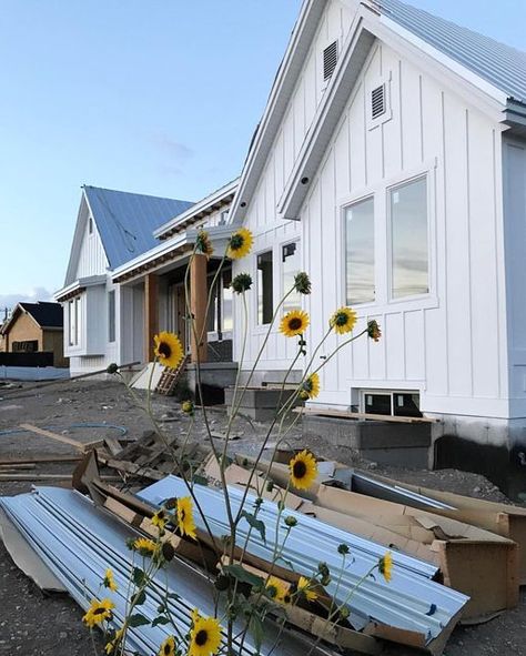 Galvalume Metal Roof, Galvalume Roof, Metal Roof Houses, White Modern Farmhouse, Sink Decor, To My Love, White Farmhouse, Our New Home, House Roof