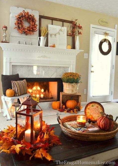 30 Beautiful fall-inspired living room designs Fall Mantels, Fall Fireplace Decor, Landscape Autumn, Fall Lovers, Fall Fireplace, Fall Living Room, Interior Vintage, Fall Bedroom, Fall Deco