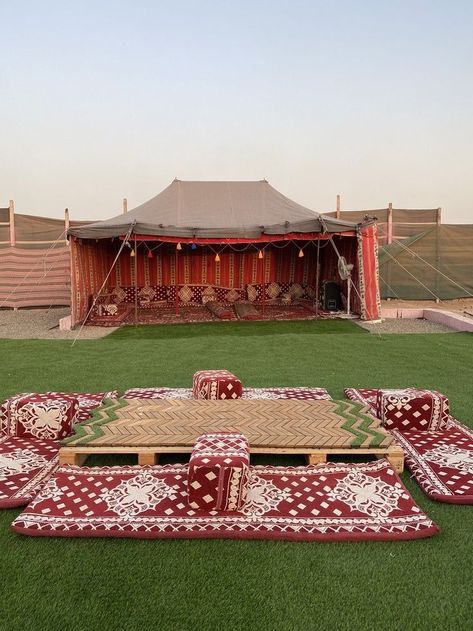 Moroccan Wedding Theme, Arabian Nights Theme, Bedouin Tent, Arabic Decor, Culture Day, Tent Design, Moroccan Wedding, Winter Set, Ramadan Decorations