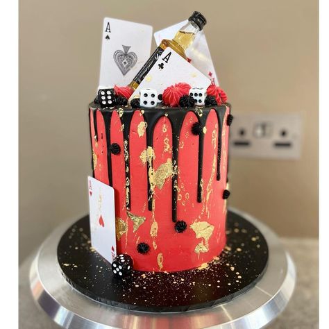 Casino Cake Ideas, Casino Birthday Cake, Casino Theme Cake, Casino Cakes For Men, Bingo Cake, Casino Cake, Cake Themes, Poker Cake, Vegas Cake