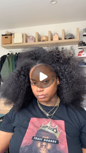 The Original Redfairyy on Instagram: "I’m back with another one!! I did a 360 invisible part quickweave and this is one for the books 🥵🤗 Summertime here we come 🙃❤️ Enjoy and stay tuned 🫶🏾🧚🏾‍♀️

#laurasiaandrea #laurasiaandreapcos #pcos #quickweave #360quickweave #invisiblepart" Curly Afro Quick Weave, Invisible Part Quick Weave, Curly Quickweave, Flipover Quickweave, Flip Over Quick Weave Tutorial, Beauty Supply Quick Weave, How To Remove Quick Weave, Flip Over Quick Weave Synthetic Hair, Quickweave Bob