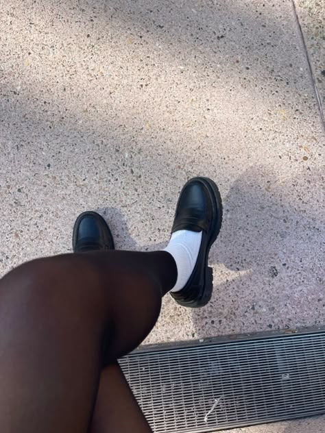 Black loafers, white socks, black stockings, clean girl aesthetic, capsule wardrobe, work outfit, Old Money aesthetic Socks And Shoes Aesthetic, Tights Loafers Outfit, Ruffle Socks With Loafers, Socks And Flats Outfit, Black Loafers Aesthetic, Slip On Loafers Outfit, Flats With Socks, Doc Martens Heels, Platform Loafers Outfit