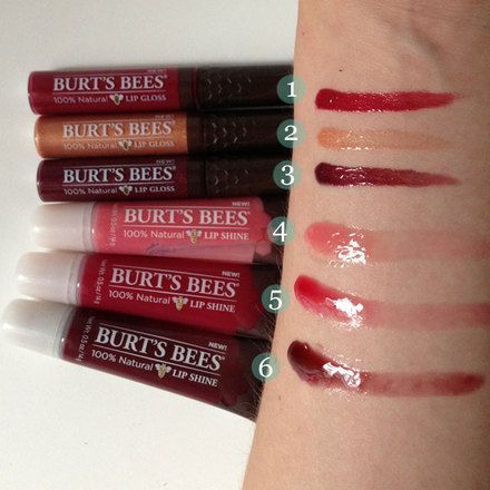 I have been trying to use more natural products now that I'm expecting, so I was eager to review the Burt's Bees Lip Glosses and Lip Shines that recently landed on my desk. These 100% natural lip gl... Burt's Bees Lip Shine, Burts Bees Lip Gloss, Mac Mehr, Burts Bees Lip, Ideas De Maquillaje Natural, Natural Lip Gloss, Nyx Lip, Lip Balm Collection, Lip Gloss Collection