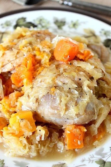 Recipe For Sauerkraut, Sauerkraut Crock, Sauerkraut Casserole, Keto Casseroles, Aip Paleo Recipes, Sauerkraut Recipes, Dinner Chicken, Butternut Squash Recipes, Super Easy Recipes