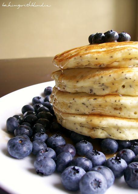 Poppyseed Pancakes, Lemon Poppyseed Pancakes, Breakfast And Brunch, What's For Breakfast, Food Projects, Lemon Poppyseed, Deilig Mat, Breakfast Foods, Breakfast Time