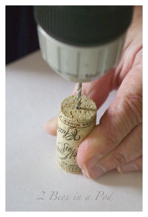 Wine Cork Jewelry, Bottle Projects, Wine Crafts, Wine Cork Projects, Wine Cork Diy, Wine Cork Art, Cork Jewelry, Cork Projects, Wine Bottle Corks