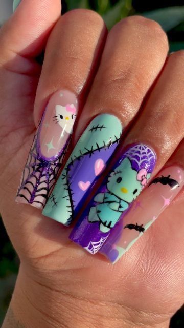 Hallo Ween Nails, Spooky Hello Kitty Halloween Nails, Hello Kitty Chucky Nails, Hello Kitty Spooky Nails, Halloween Sanrio Nails, Spooky Hello Kitty Nails, Hello Kitty Nails Halloween, Hello Kitty Fall Nails, Hello Kitty Halloween Nails