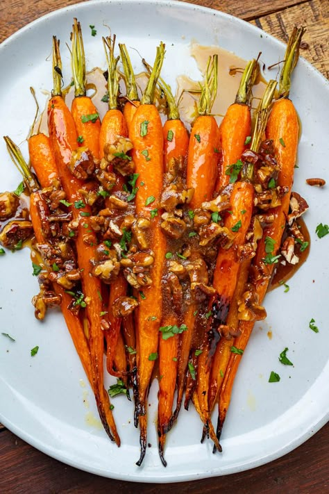 Maple Carrots And Parsnips, Roasted Carrots With Candied Pecans, Maple Syrup Roasted Carrots, Marinated Carrots Recipes, Maple Carrots Roasted, Whole Roasted Carrots, Maple Carrots Glazed, Holiday Carrots, Pecan Pie Sauce