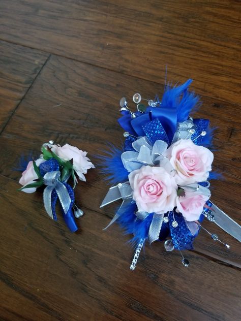 Pink and royal blue corsage set from Hen House Designs www.henhousedesigns.net Pink And Blue Corsage Prom, Royal Blue Corsage, Prom Sendoff, Pink And Royal Blue, Blue Corsage, Prom Corsage, Corsage Prom, Light Pink Flowers, Hen House