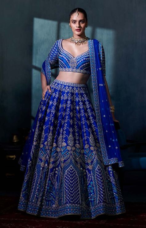 Indian Bridal Lehangas, Blue Lehnga Dress, Blue Lehngas, Latest Bridal Lehenga 2023, Indian Wedding Bridal Outfits, Blue Bridal Lehenga, Latest Bridal Lehenga, Indian Sari Dress, Reception Lehenga