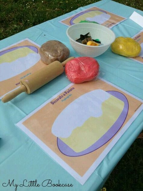 Cake Playdough, Playdough Table, Preschool Playdough, Possum Magic, Playdough Activities, Pavlova Recipe, Magic Party, Playdough Mats, Messy Play