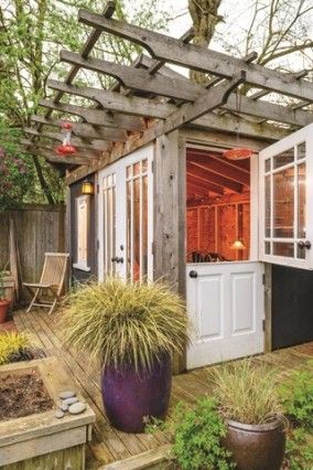 Slide Show: Backyard Hideaways | Seattle Met Dreamy Backyard, Backyard Guest Houses, Guest House Plans, Beach Shacks, Exterior Houses, Backyard Studio, Backyard Office, Outdoor Room, Granny Flat