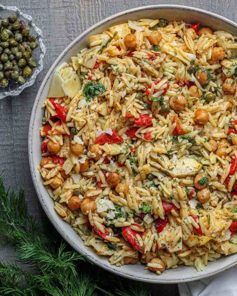 Healthy Orzo Salad, Warm Orzo Salad, Orzo Salad Dressing, Orzo Salad Recipes Cold, Healthy Orzo, Mediterranean Orzo Salad, Seasoned Chickpeas, Mediterranean Orzo, Orzo Dishes