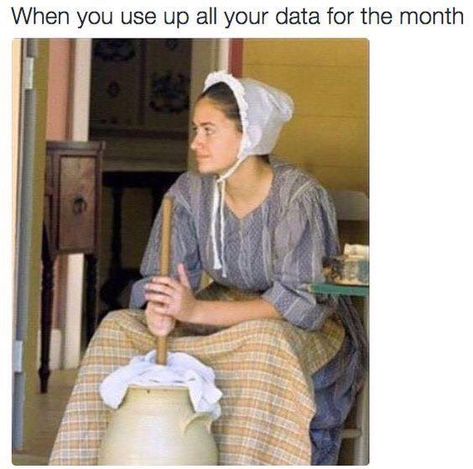 When you run out of monthly data! Vulgar Humor, Pumpkin Princess, Funny Memes About Life, Art Humor, Life Memes, Have A Laugh, Laughing So Hard, Funny Pins, Funny Pics