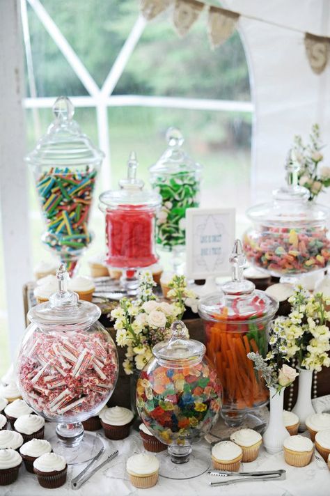 Grad Party Candy Bar, Wedding Candy Bar Buffet, Vintage Wedding Candy Bar, Wedding Buffet Table Decor, Vintage Candy Bars, Wedding Buffet Table, Wedding Dessert Table Decor, Sweet Table Wedding, Reception Desserts